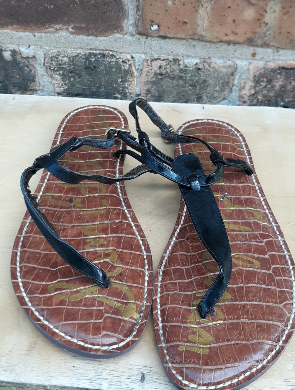 Sam Edelman Gigi Black Patent Flat Thong Sandal Croc Footbed Womens Size 8.5